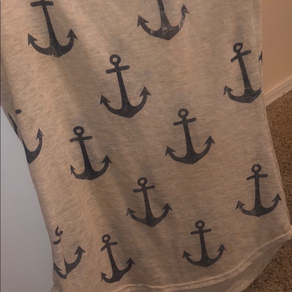 Anchor Summer Shirt! Perfect for Summer Vibes! - Picture 3 of 6